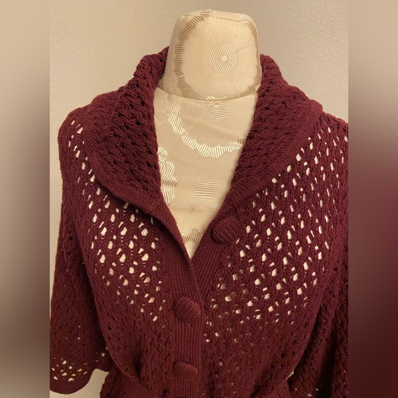 Lane Bryant Burgundy Size 14/16 Crochet Knit Button Down sweater Belted - Picture 3 of 9